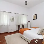House Tatil Evi